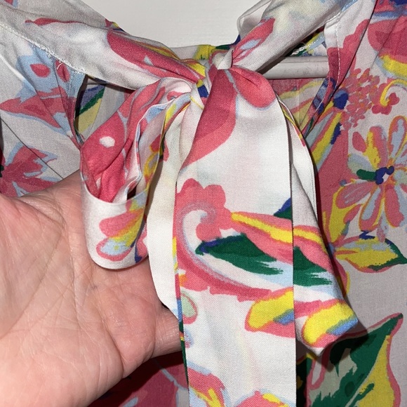 Top - Picture 5 of 7